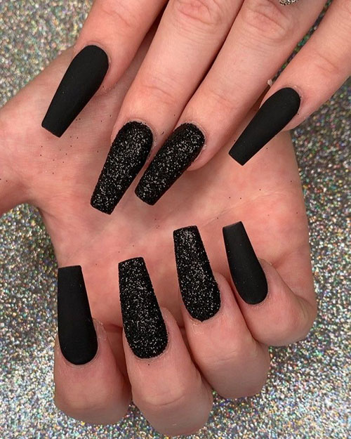 Black Nails Acrylic